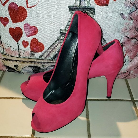 STUART WEITZMAN $398 HOT PINK MAGENTA SUEDE HIDDEN PLATFORM PUMPS 8.5 - Picture 12 of 14